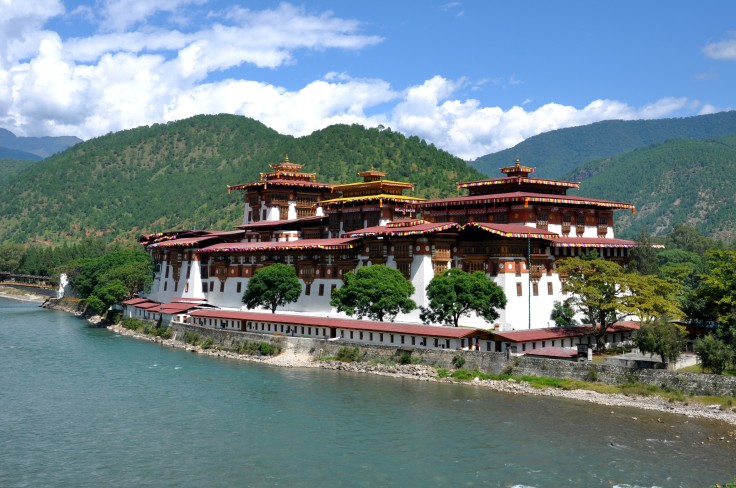 bhutan-punakah-palace-oct-2011